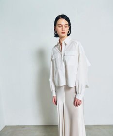 GRACE CONTINENTAL バックコンシャスシャツ