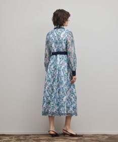 GRACE CONTINENTAL マルチフラワー刺繍フレアワンピース