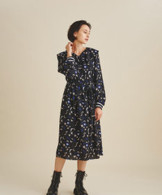 【極美品♡22モデル】グレースコンチネンタル　フリルカラープリントワンピース 極美品♡22モデル】グレースコンチネンタル フリルカラー