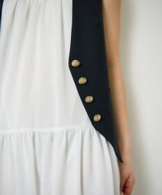 GRACE CONTINENTAL リネン混ツイルジレ