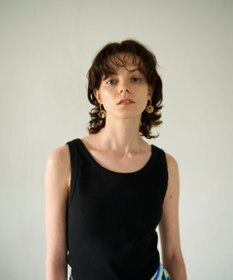 GRACE CONTINENTAL ラインコインフープイヤーカフ