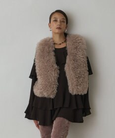 GRACE CONTINENTAL ショ－トファ－ジレ ベージュ