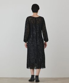 GRACE CONTINENTAL ペイズリーフラワー刺繍ワンピース