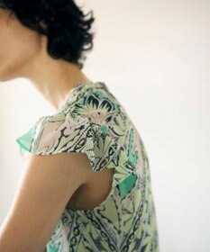 GRACE CONTINENTAL シフォンプリントティアードワンピース