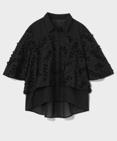 GRACE CONTINENTAL フラワーembケープブラウス