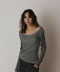 GRACE CONTINENTAL ラメリブクルーネックトップ