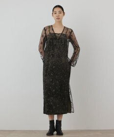 GRACE CONTINENTAL 刺繍レイヤードベロアワンピース