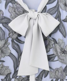 GRACE CONTINENTAL フラワー刺繍ミディドレス