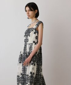 GRACE CONTINENTAL フレームジャガードドレス