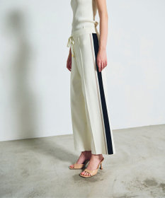 GRACE CONTINENTAL サイドラインニットパンツ