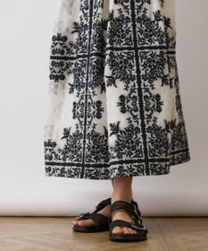 GRACE CONTINENTAL フレームジャガードドレス