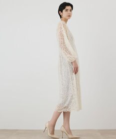 GRACE CONTINENTAL ペイズリーフラワー刺繍ワンピース