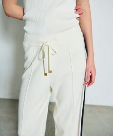 GRACE CONTINENTAL サイドラインニットパンツ