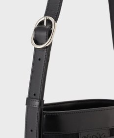 GRACE CONTINENTAL CrossShoulderBag