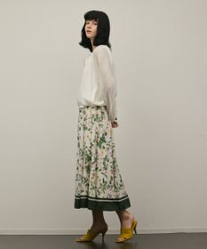 GRACE CONTINENTAL プリントタックフレアスカート