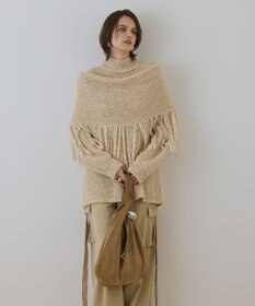 GRACE CONTINENTAL フリンジケープニットトップ