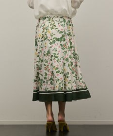 GRACE CONTINENTAL プリントタックフレアスカート