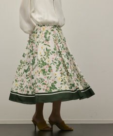 GRACE CONTINENTAL プリントタックフレアスカート