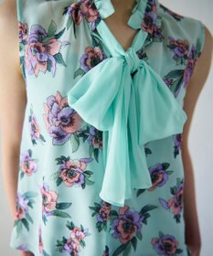 GRACE CONTINENTAL エスニックフラワー刺繍トップ