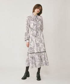 GRACE CONTINENTAL サラサプリントリボン付ワンピース ブラック