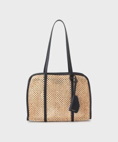 GRACE CONTINENTAL ORSETTOスクエアーバッグ ブラック