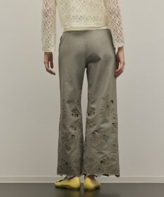GRACE CONTINENTAL カットワークフレアパンツ