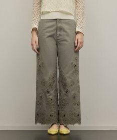 GRACE CONTINENTAL カットワークフレアパンツ
