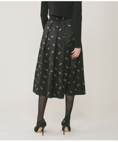 GRACE CONTINENTAL リップジャガードタックスカート