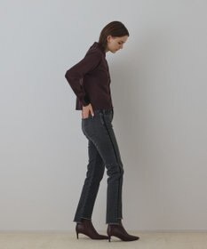 GRACE CONTINENTAL ラインスリムデニムパンツ