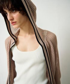 GRACE CONTINENTAL メッシュラインニットフーディ ベージュ