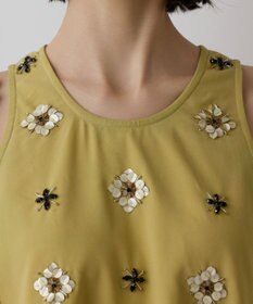 GRACE CONTINENTAL ビジューノースリーブトップ