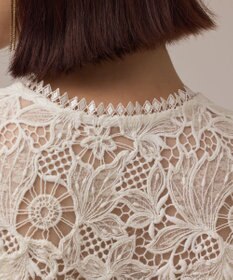 GRACE CONTINENTAL レース刺繍ベスト