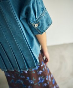 GRACE CONTINENTAL バックタックデニムシャツ