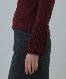 GRACE CONTINENTAL アイレットフレアニットトップ