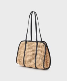 GRACE CONTINENTAL ORSETTOスクエアーバッグ