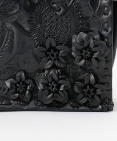 GRACE CONTINENTAL Motif Maestra