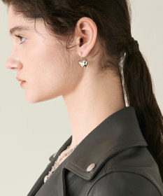 GRACE CONTINENTAL モチーフハートピアス