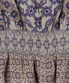 シャーリングプリント刺繍トップ / GRACE CONTINENTAL | GRACE