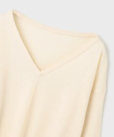 GRACE CONTINENTAL ウールVネックニットトップ