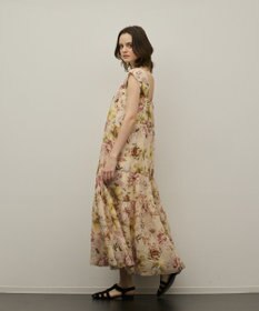 GRACE CONTINENTAL ボタニカルサラサプリントワンピース