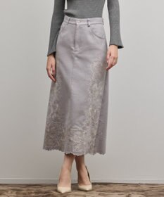GRACE CONTINENTAL エンブロイダリータイトスカート
