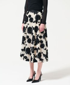 GRACE CONTINENTAL サテンコードスカート