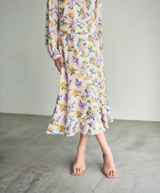 GRACE CONTINENTAL フラワー刺繍フレアスカート