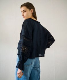 GRACE CONTINENTAL レースパッチブラウス