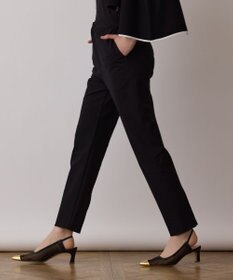 GRACE CONTINENTAL ストレッチテーパードパンツ