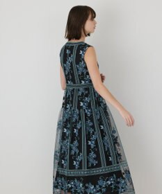 GRACE CONTINENTAL 【イベント店舗・ONLINE STORE先行アイテム】フラワーライン刺繍ドレス