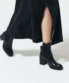 GRACE CONTINENTAL ANGERO BERVICATO サイドゴアブーツ ブラック