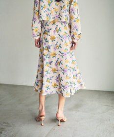 GRACE CONTINENTAL フラワー刺繍フレアスカート