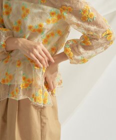 チュール刺繍ペプラムトップ / GRACE CONTINENTAL | GRACE