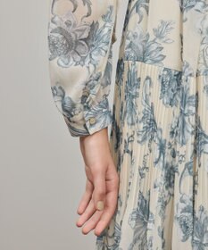 GRACE CONTINENTAL フラワープリントプリーツワンピース